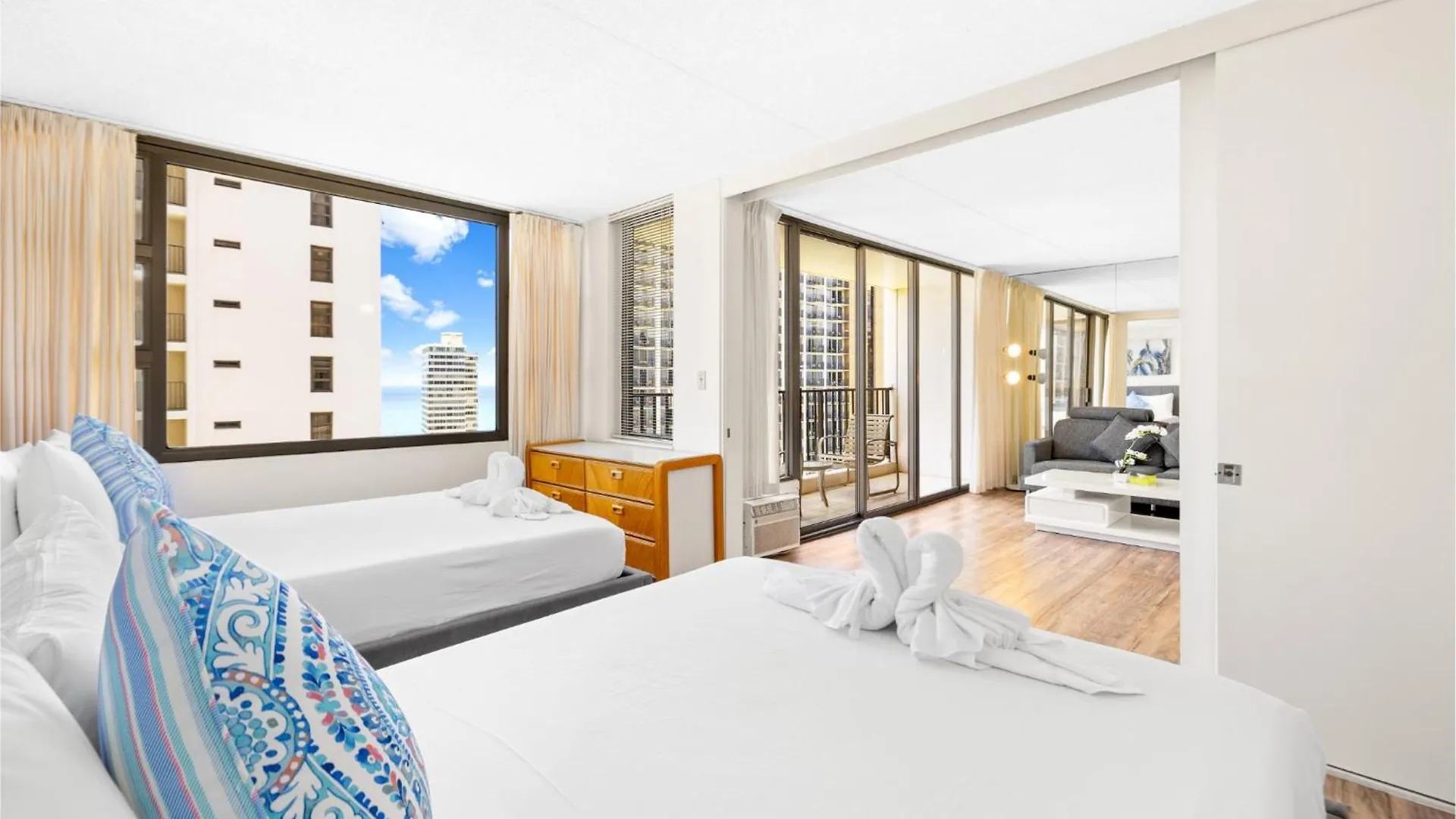 Waikiki Banyan T2-22Nd Completely Remodeled Villa Honolulu