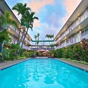 2* Hotel Pacific Marina
